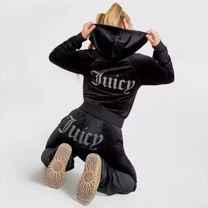 NWT JUICY COUTURE BLING VELOUR TRACK SET BLACK